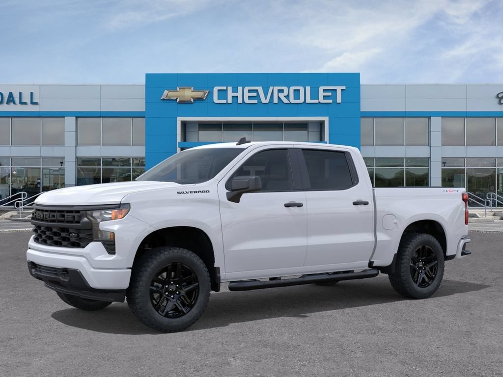 New 2026 Summit White Chevrolet Custom image 2
