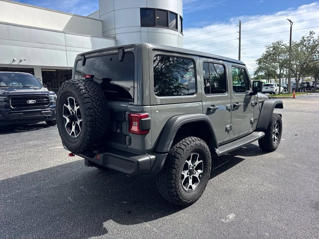 Certified Used 2023 Sting Gray Clearcoat Jeep Rubicon image 5