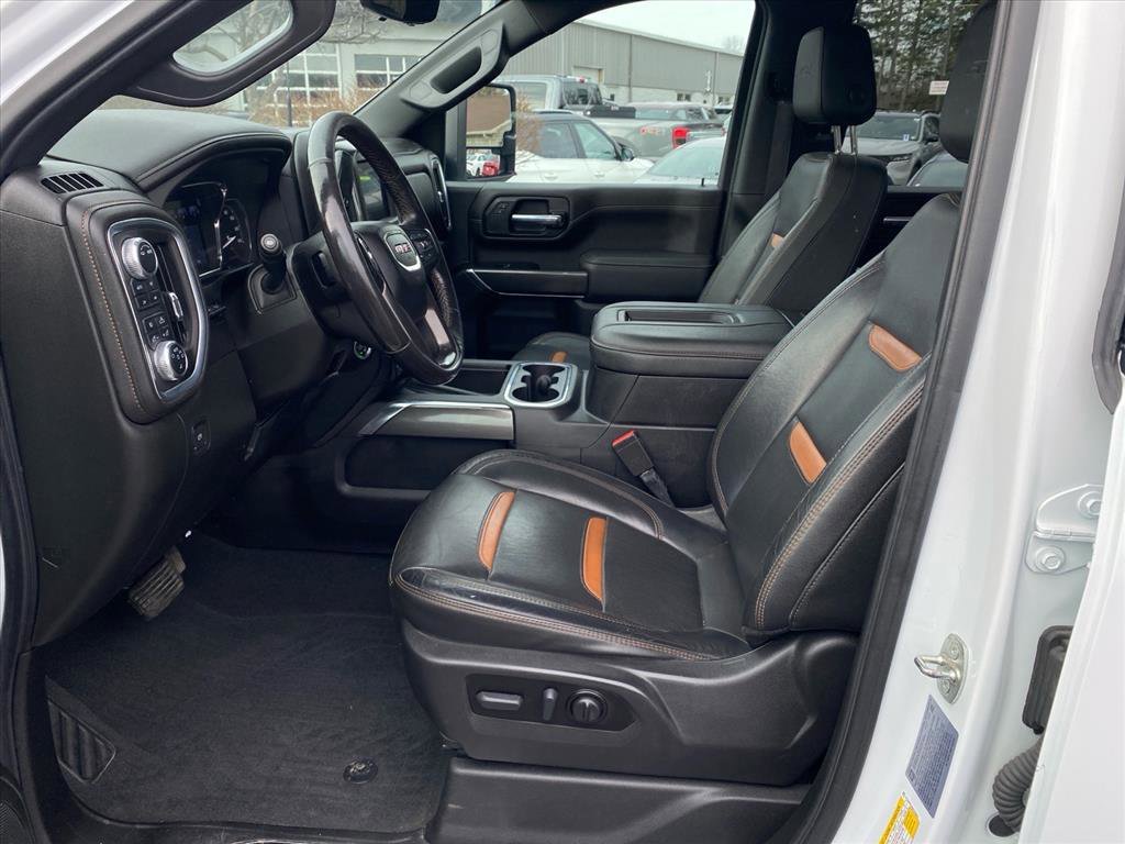2022 GMC Sierra 2500HD AT4 - Photo 9