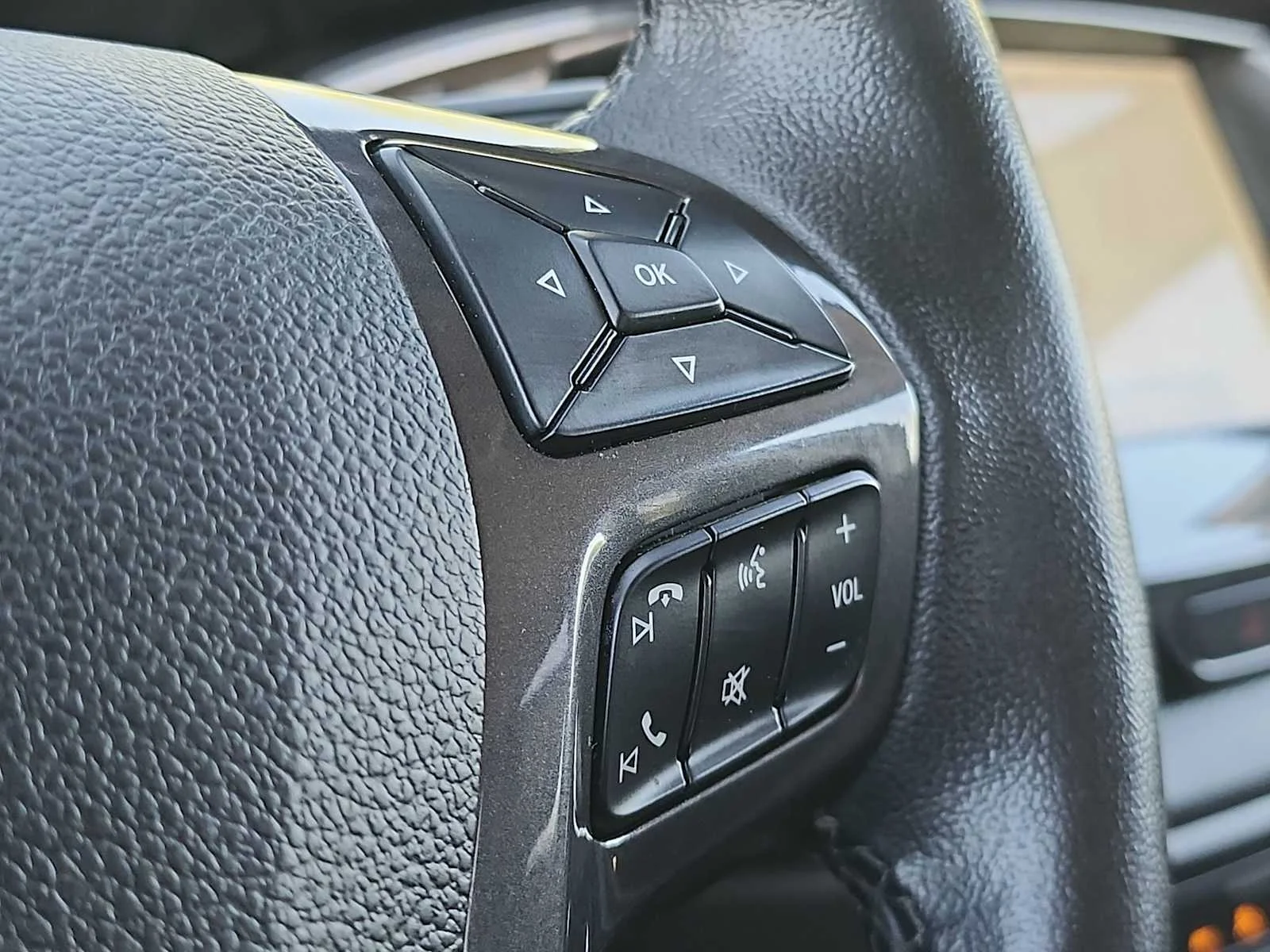 Used 2021 Oxford White Ford LARIAT image 29