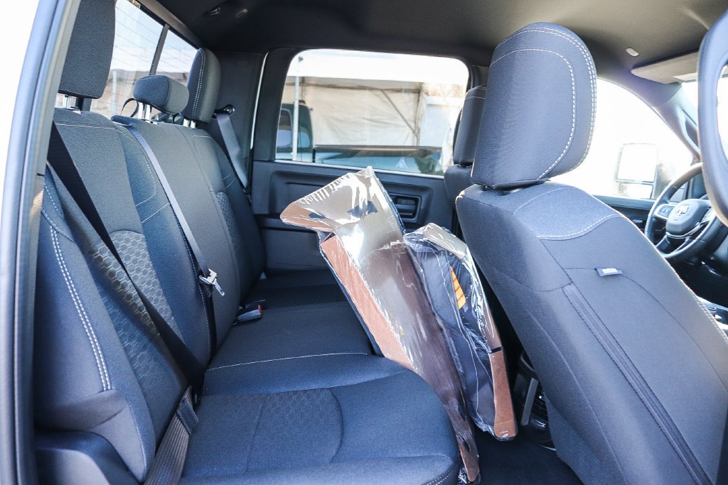 New 2026 Bright White Clearcoat Ram Tradesman image 18