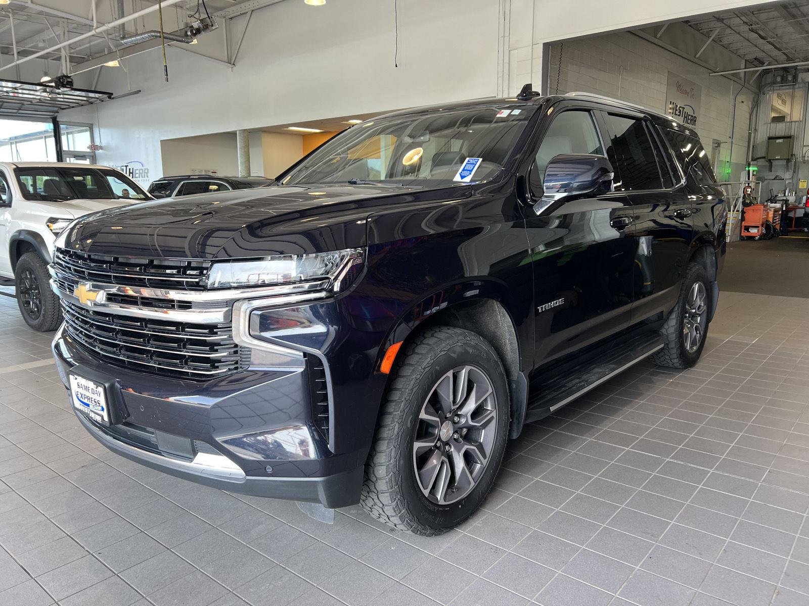 Used 2022 Midnight Blue Metallic Chevrolet LT image 4