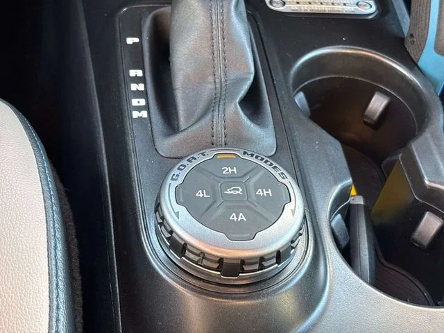 Used 2021 Black Ford Wildtrak image 27
