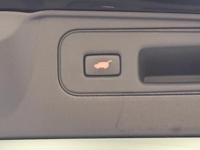 Used 2020 Black Honda Touring image 36
