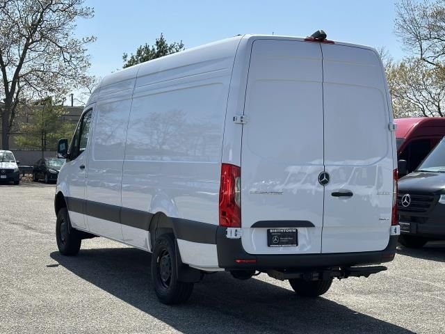 2025 Mercedes-Benz Sprinter Cargo Van Base - Photo 10