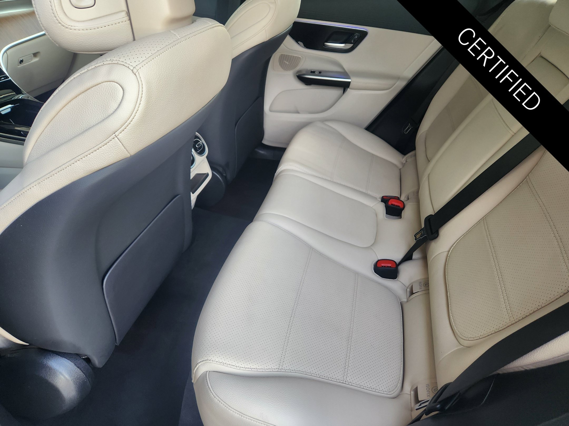 Certified Used 2024 Black Mercedes-Benz GLC 300 image 31
