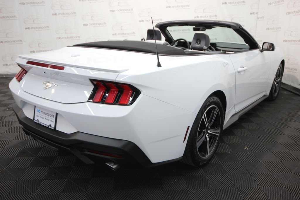 Used 2024 White Ford EcoBoost Premium image 16