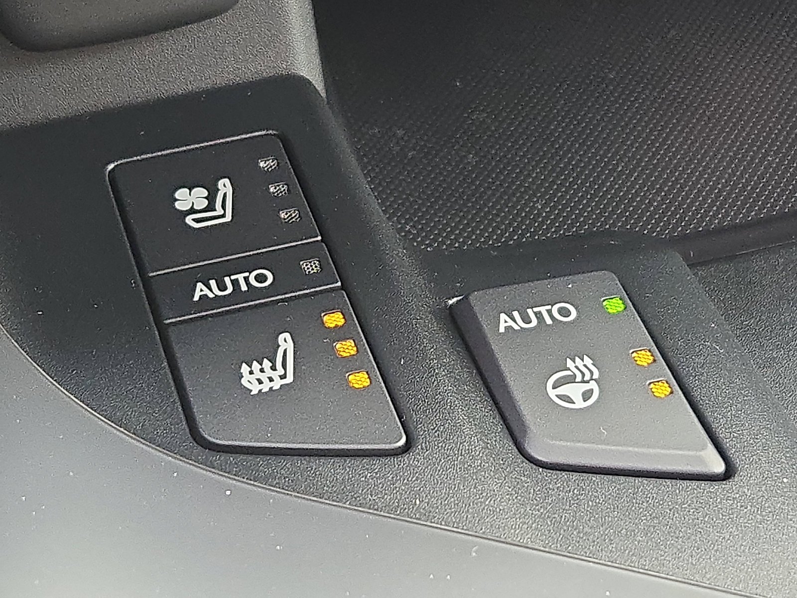 2025 Lexus LX 600 Luxury - Photo 17