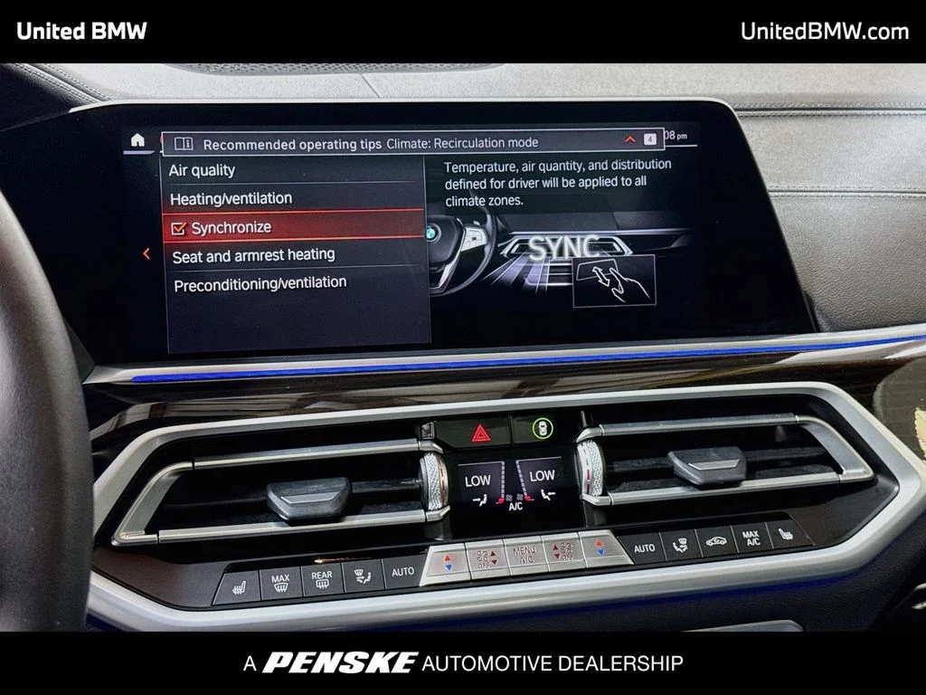 Used 2021 Black Sapphire Metallic BMW xDrive40i image 18