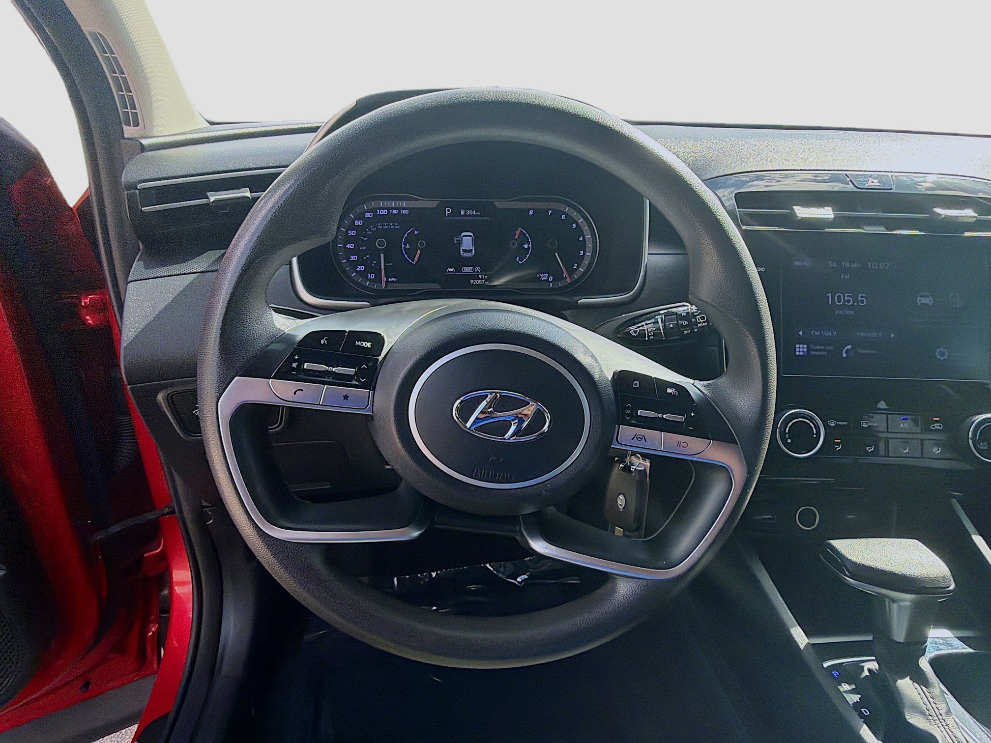 2022 Hyundai Tucson SE - Photo 8