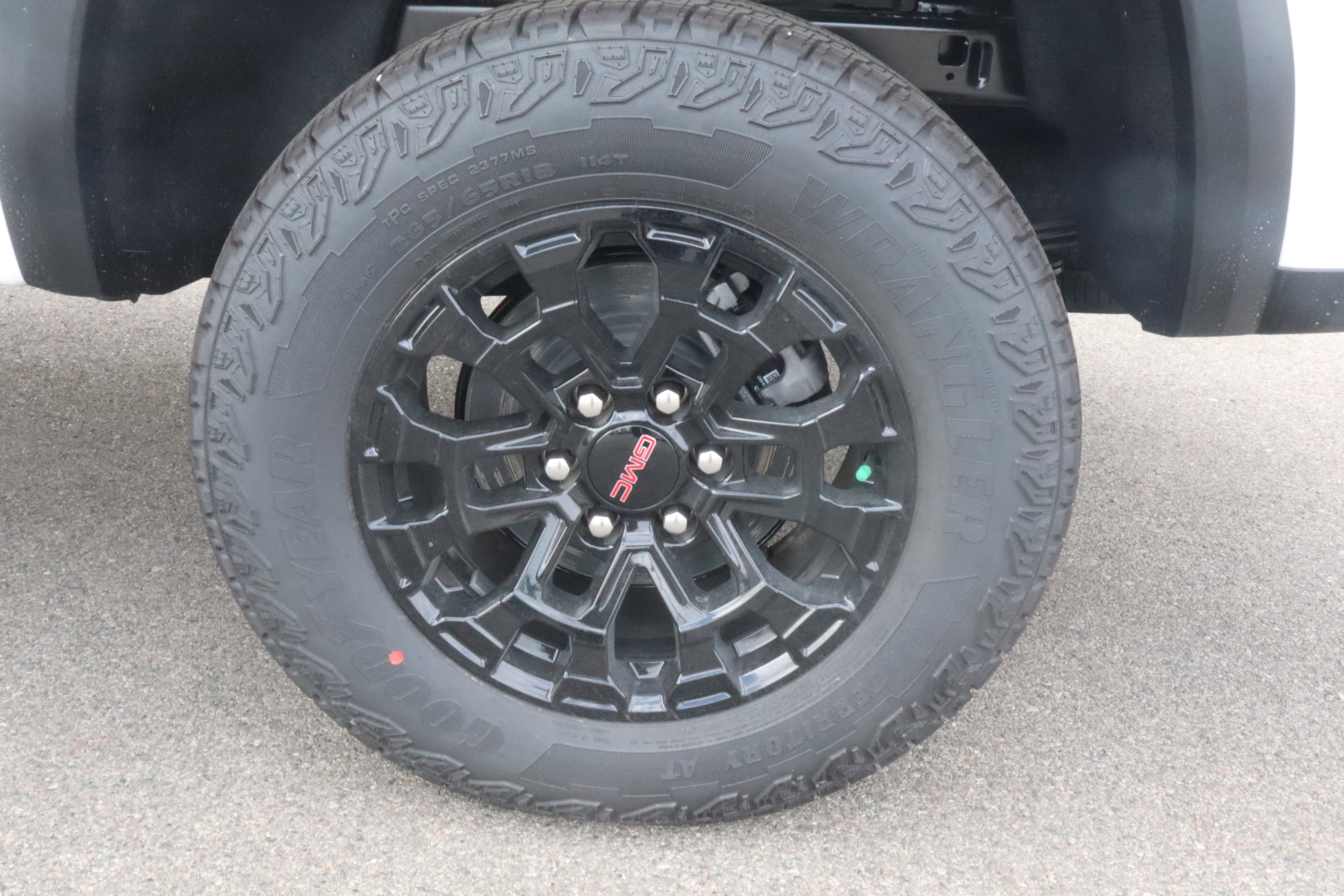 2026 GMC Canyon Elevation - Photo 21