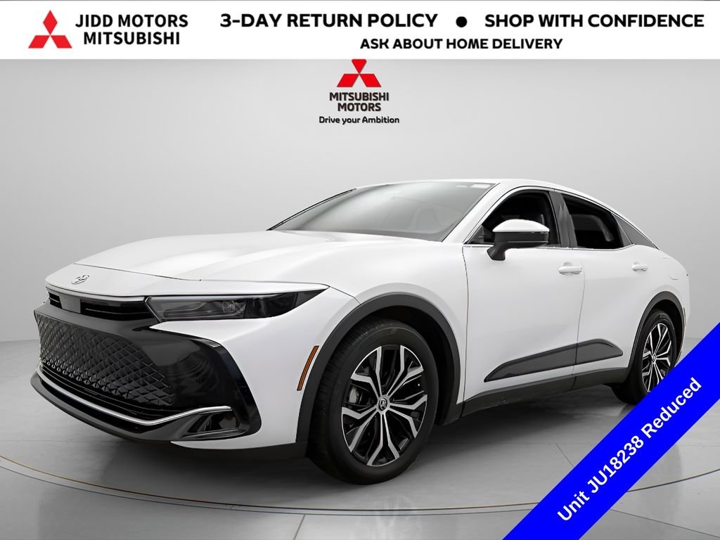 2023 Toyota Crown XLE