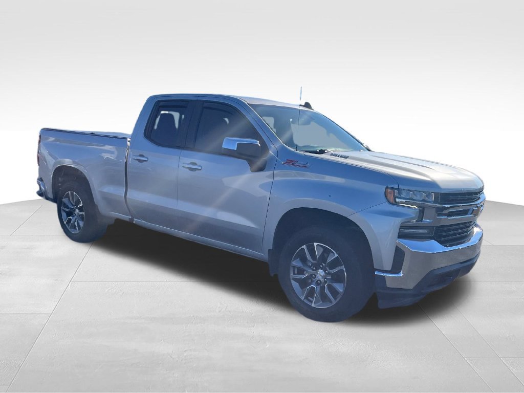 Used 2021 Silver Chevrolet LT image 7