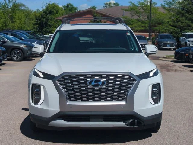 Used 2021 White Hyundai SEL image 2