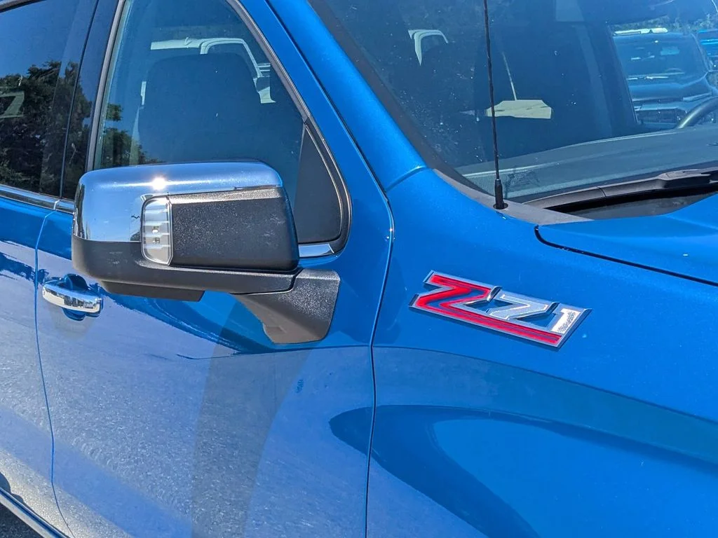 Used 2024 Blue Chevrolet LTZ image 11