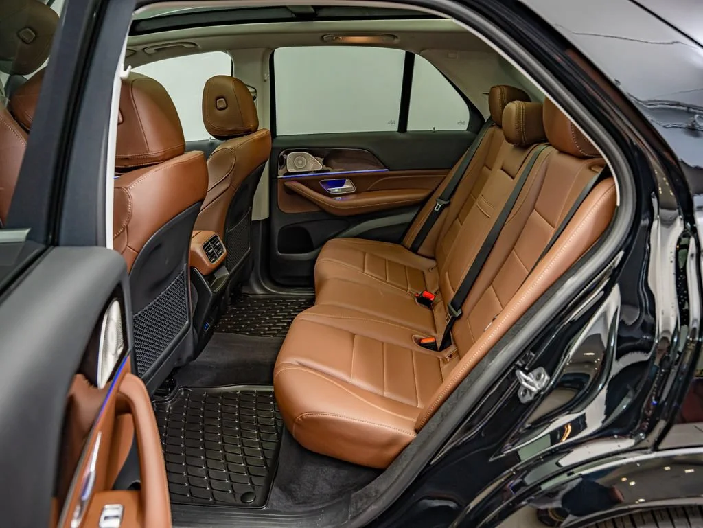 Certified Used 2026 Black Mercedes-Benz GLE 450 image 32