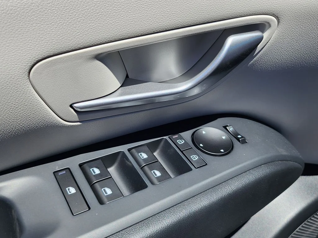 New 2026 Silver Hyundai SE image 30