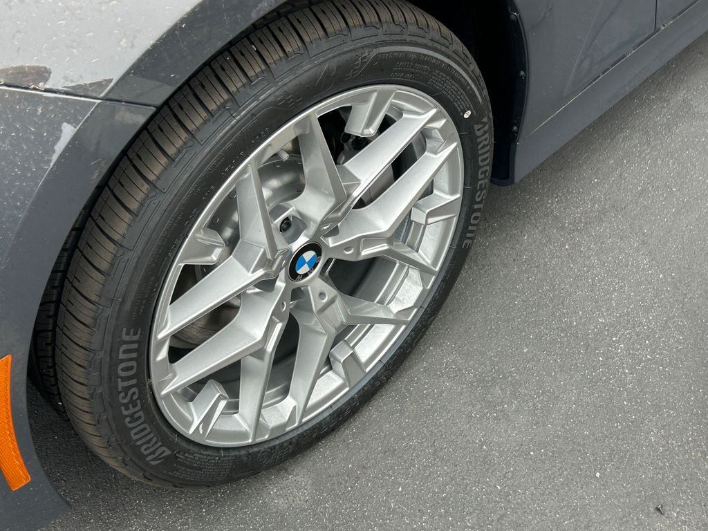 New 2026 Dravit Grey Metallic BMW 330i image 3