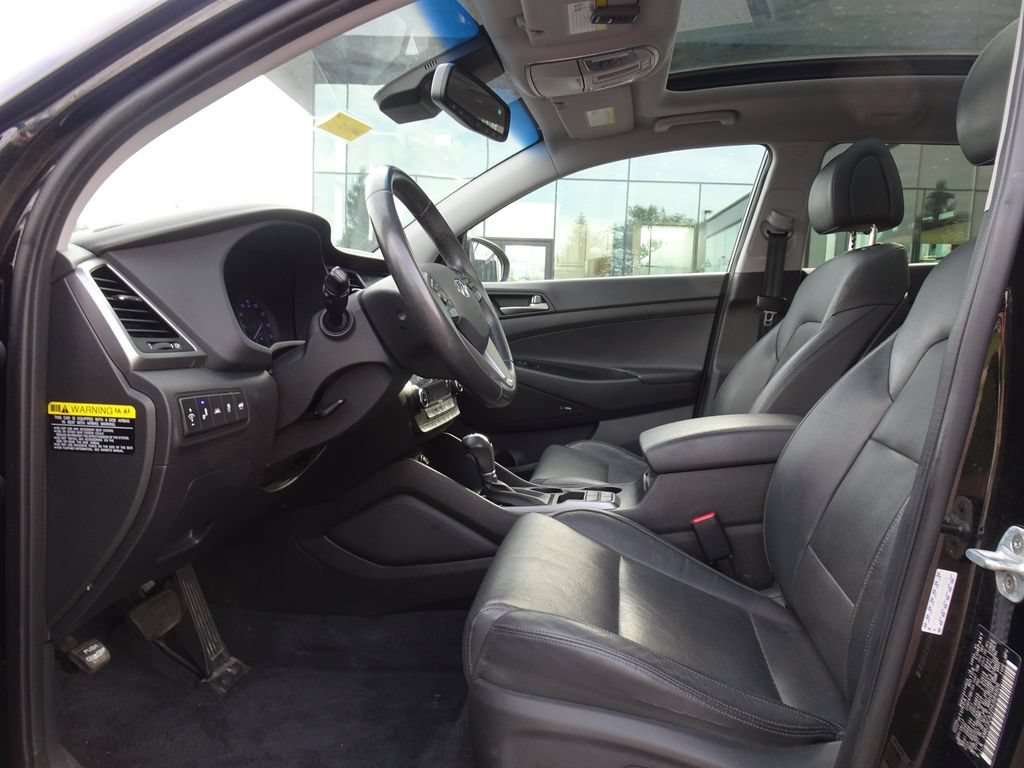 Used 2017 Ash Black Hyundai Limited image 8