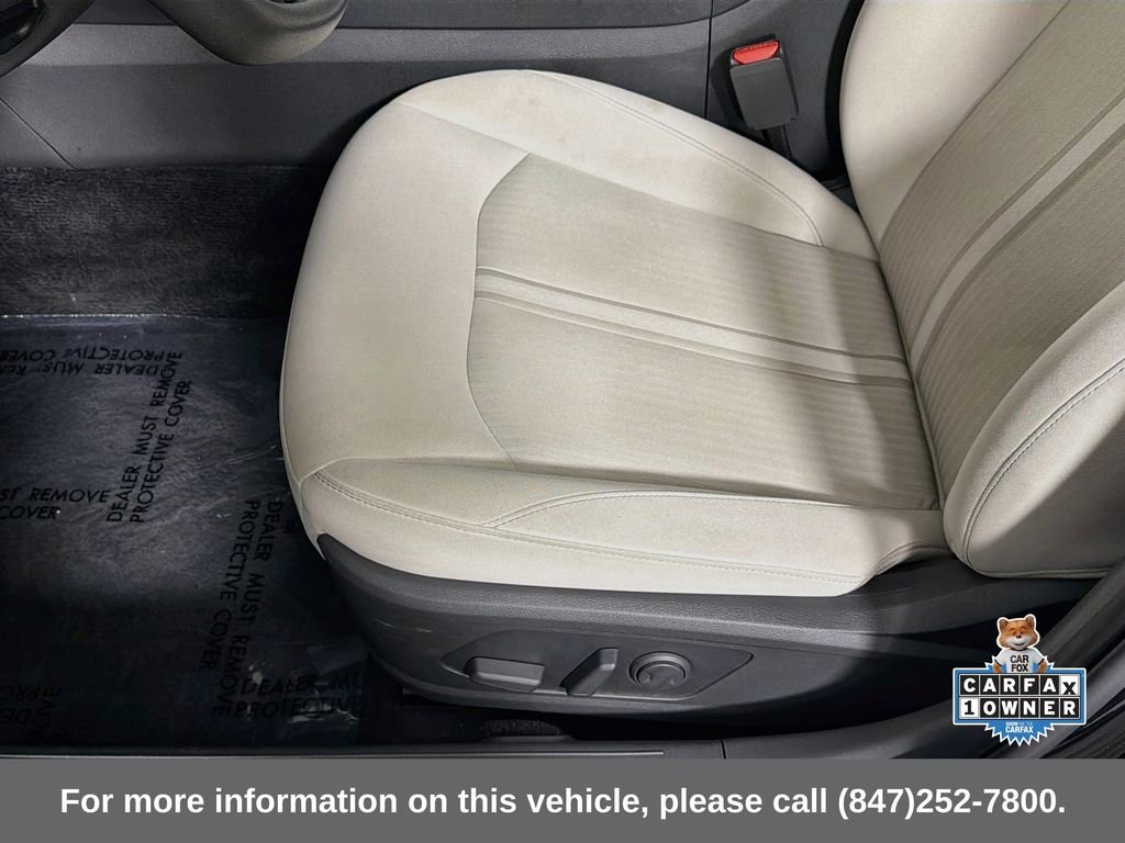 Used 2025 Abyss Black Hyundai SEL image 18