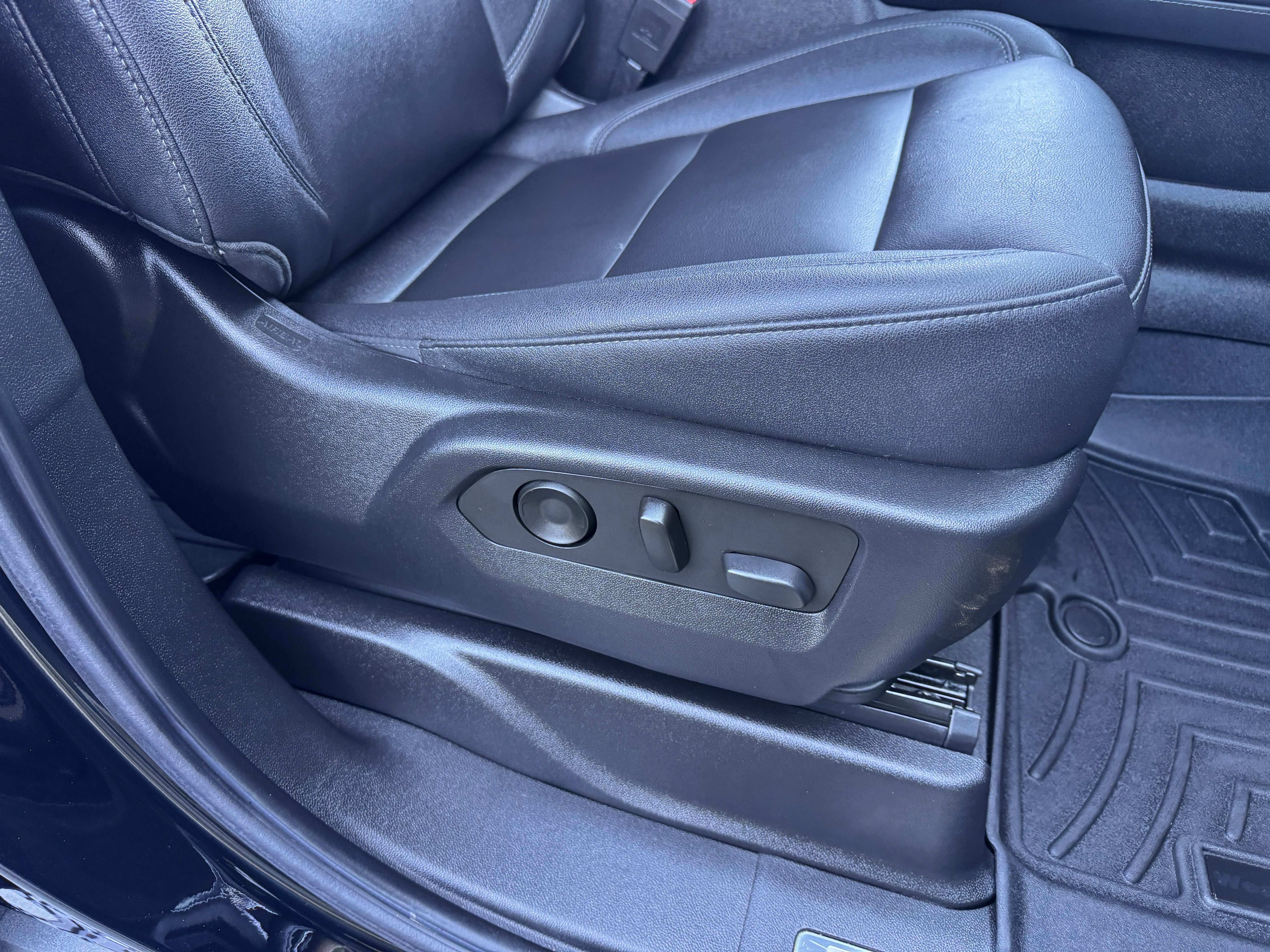 2022 Chevrolet Tahoe Z71 - Photo 23