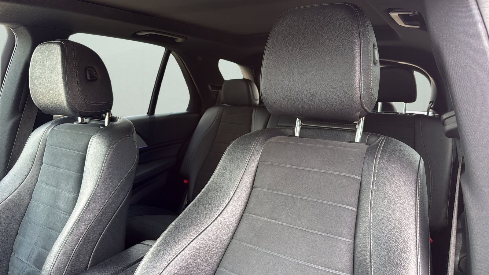 Used 2022  Mercedes-Benz GLE 350 image 9