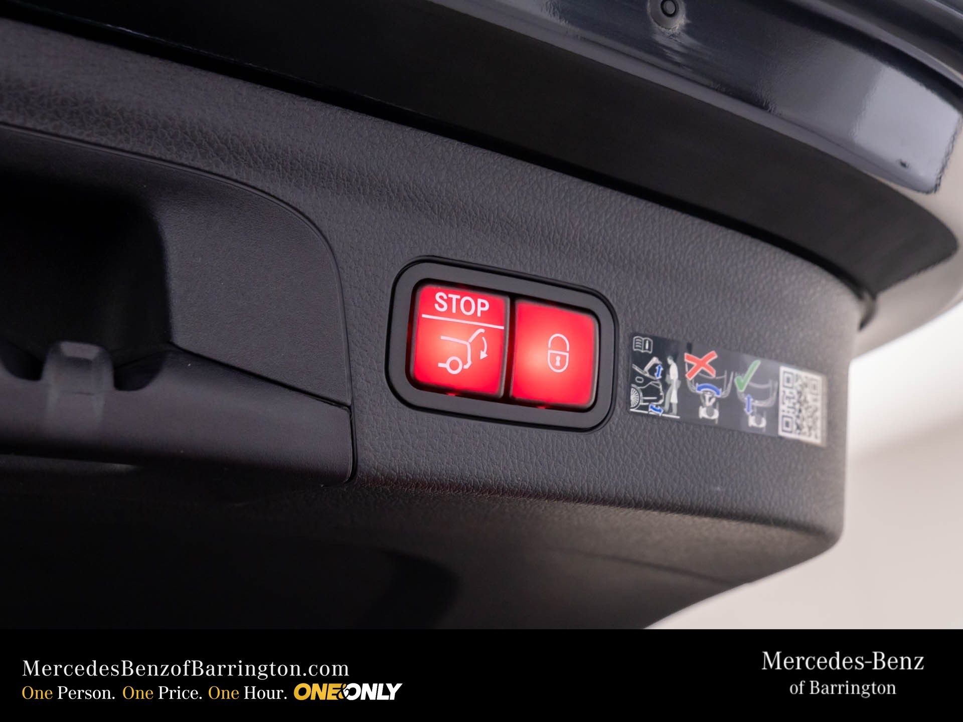 New 2026 Obsidian Black Metallic Mercedes-Benz GLE 350 image 35