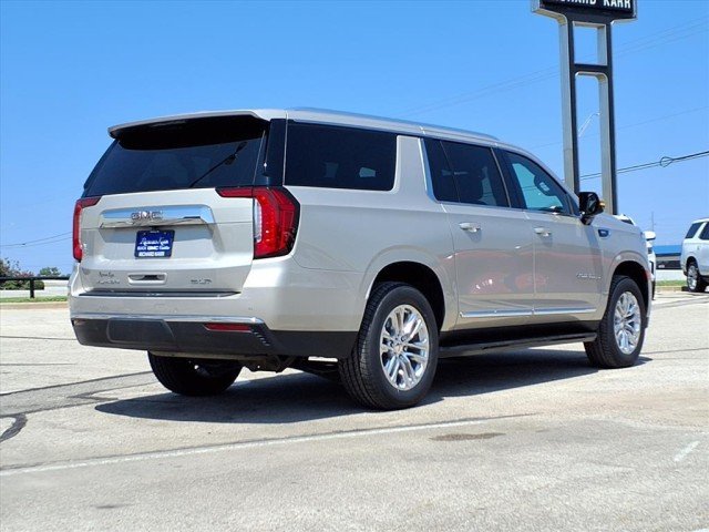 2021 GMC Yukon XL SLT - Photo 6