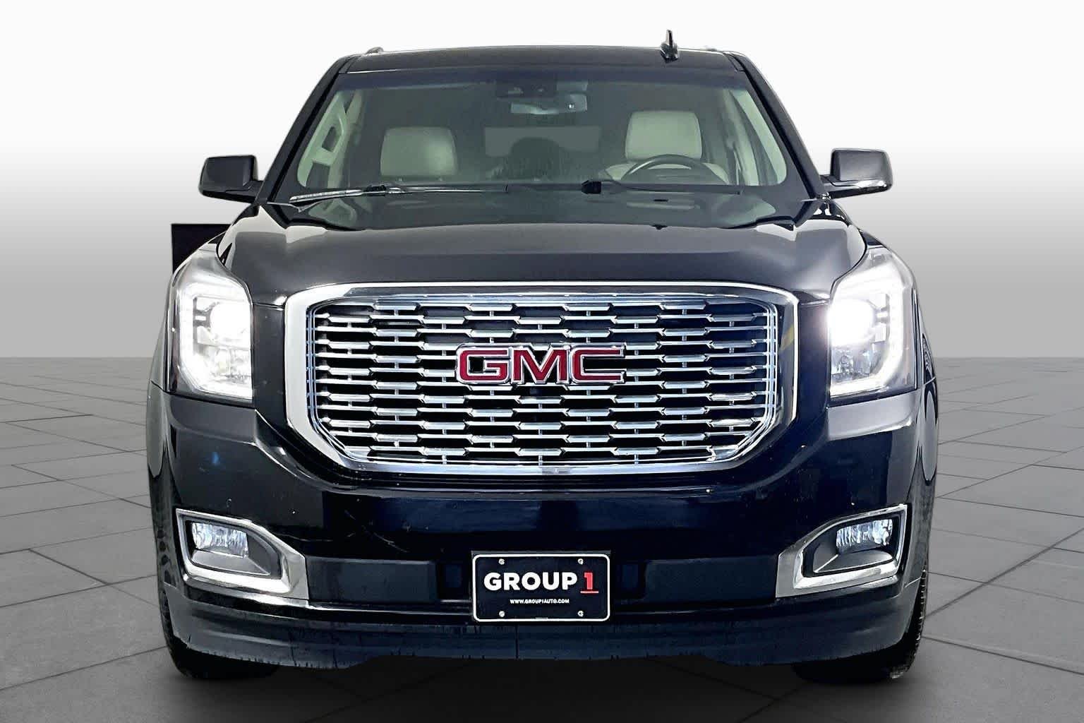 Used 2019 ONYX BLACK GMC Denali image 4
