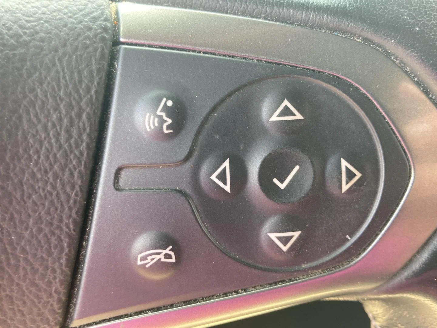 Used 2019 Cajun Red Tintcoat Chevrolet LT image 17
