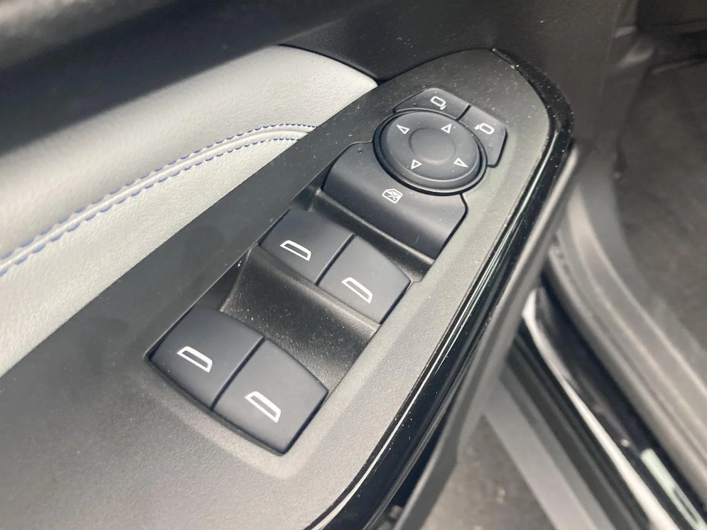 Used 2024 Mosaic Black Metallic Chevrolet LT image 11