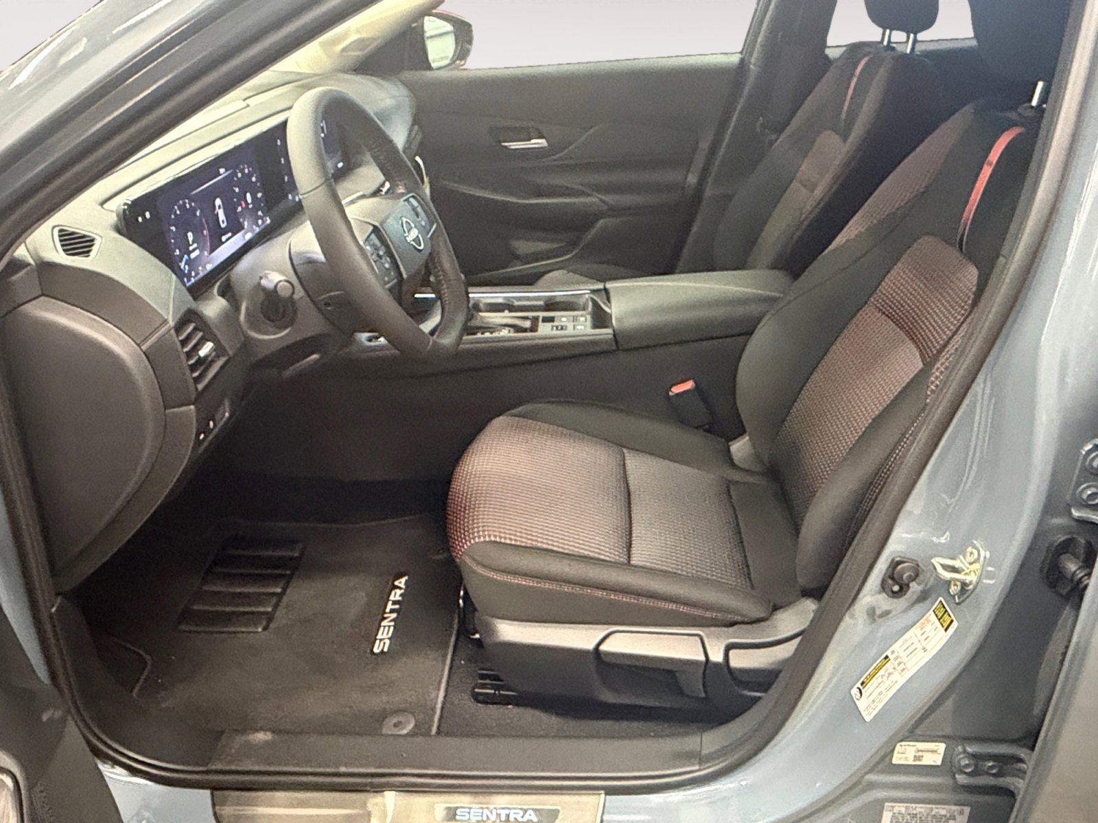 2026 Nissan Sentra SR - Photo 22