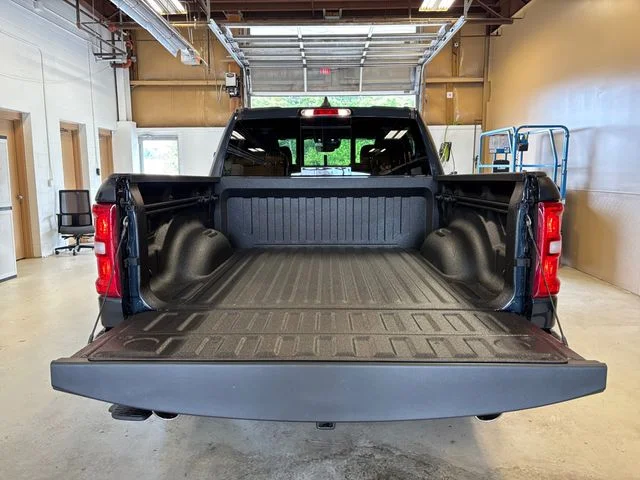 New 2027 Blue Ram Laramie image 17