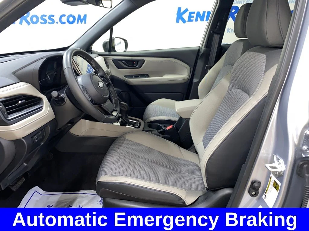 2025 Subaru Forester Premium - Photo 8