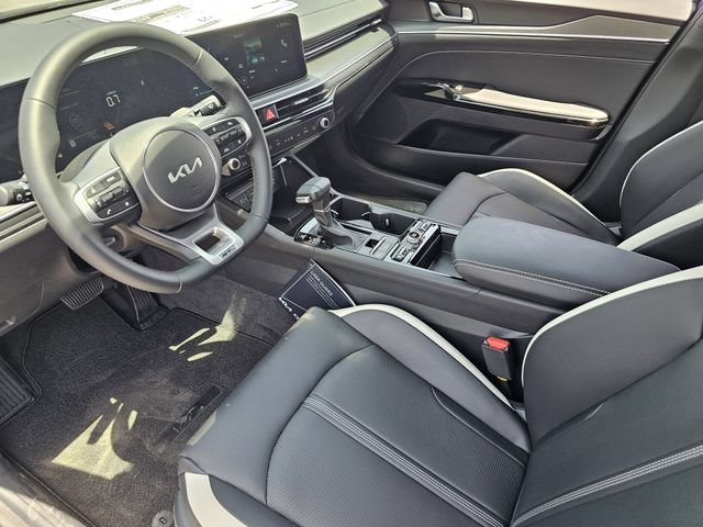 Used 2025 Yacht Blue Kia GT-Line image 15