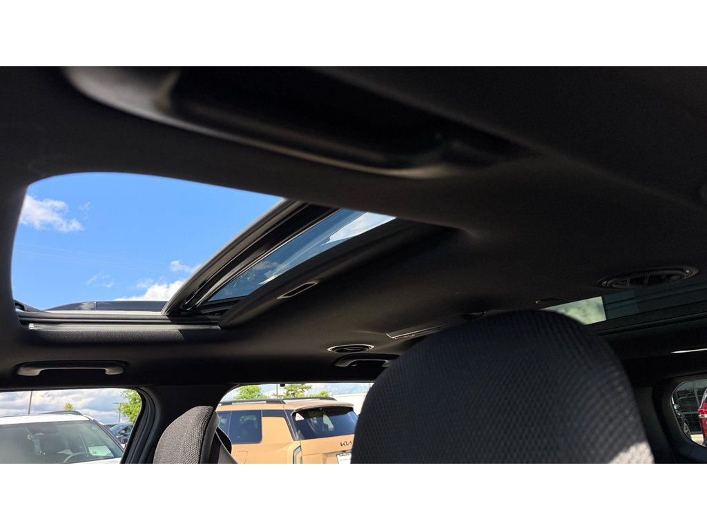New 2027 Wolf Gray Kia X-LINE SX image 26