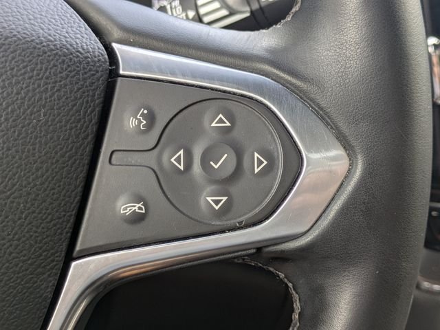 Used 2023 White Chevrolet LT image 27