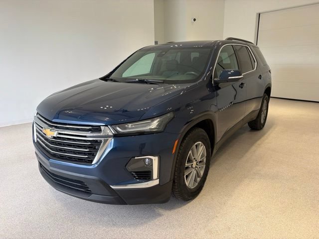 Used 2023 Northsky Blue Metallic Chevrolet LT Cloth image 3