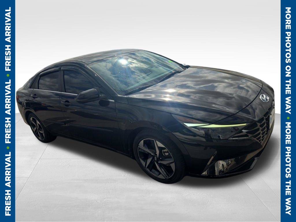 Used 2023 Black Hyundai Limited image 1