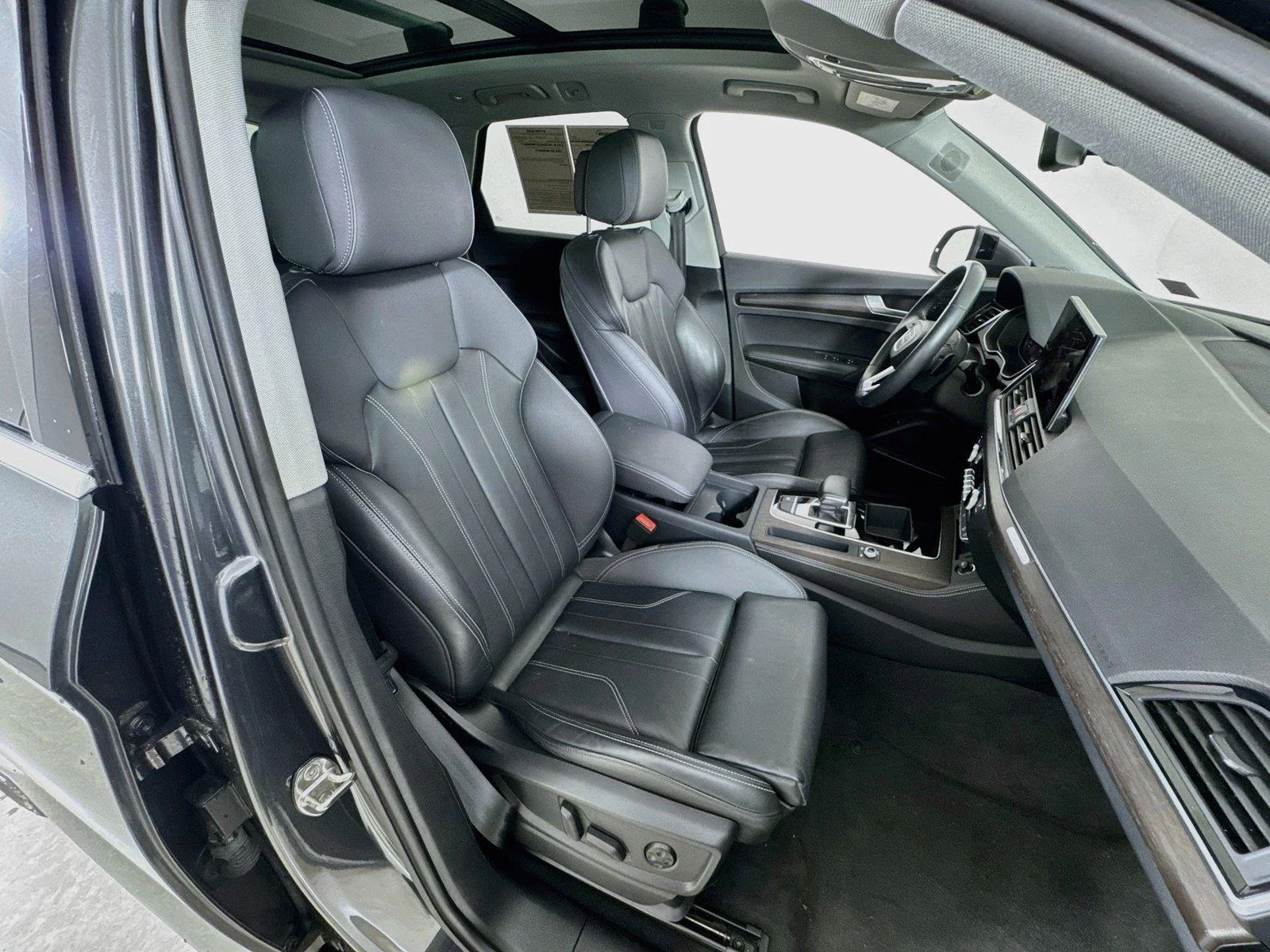 Used 2024  AUDI PREMPLS image 29