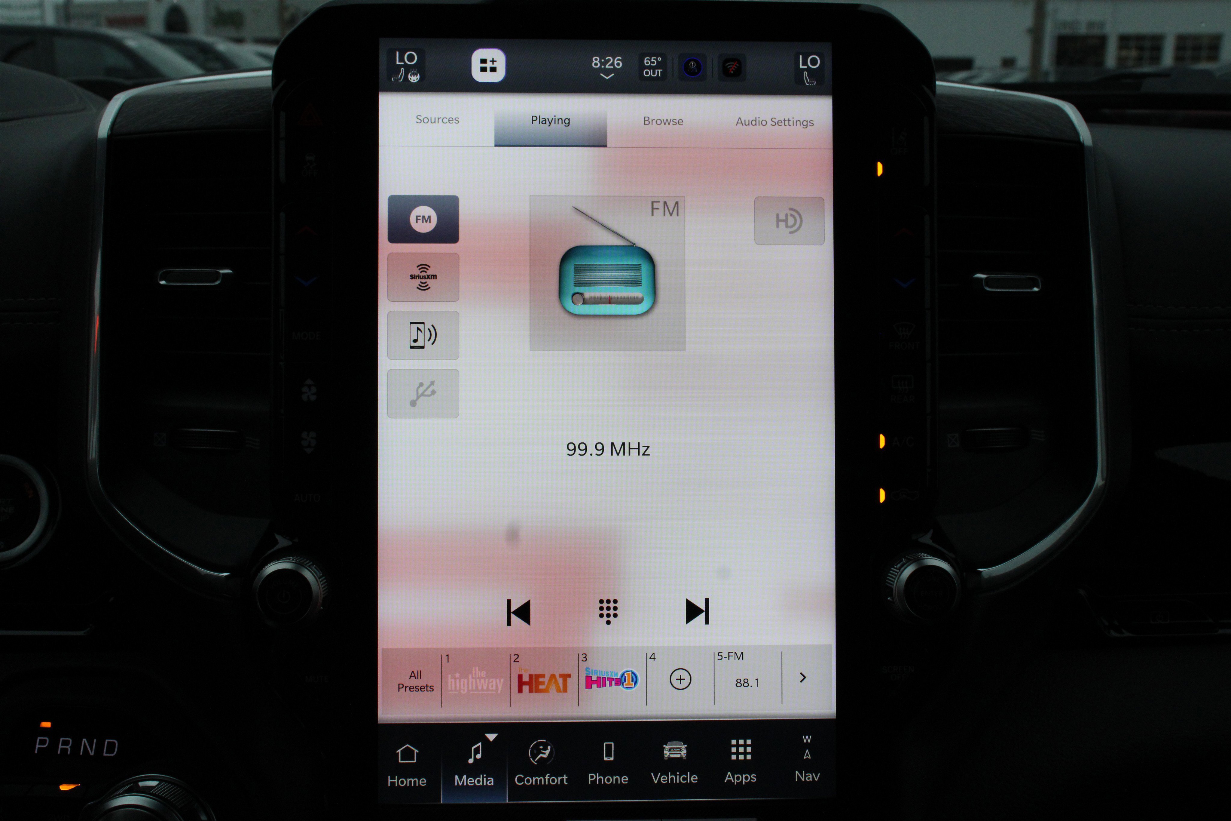 New 2026 Delmonico Red Pearl-Coat Exterior Paint RAM Laramie image 16