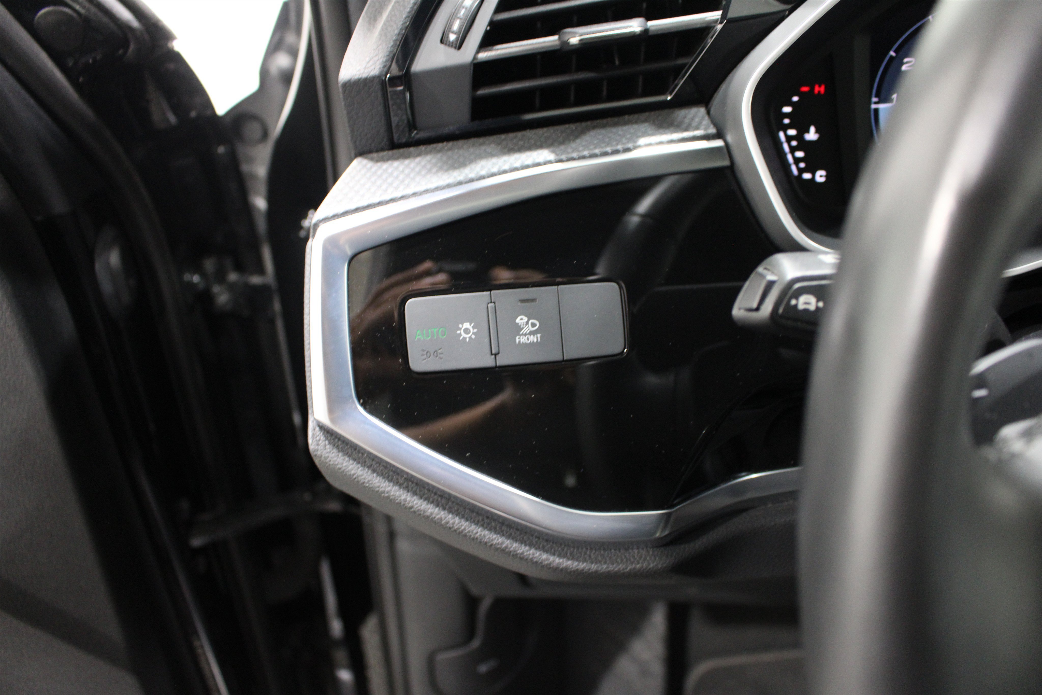 Used 2024 Mythos Black Metallic Audi S line Premium Plus image 11