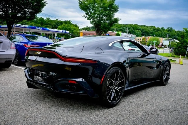 Used 2022 Jet Black Aston Martin  image 5