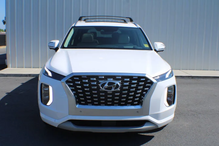 Used 2021 Hyper White Hyundai Limited image 19