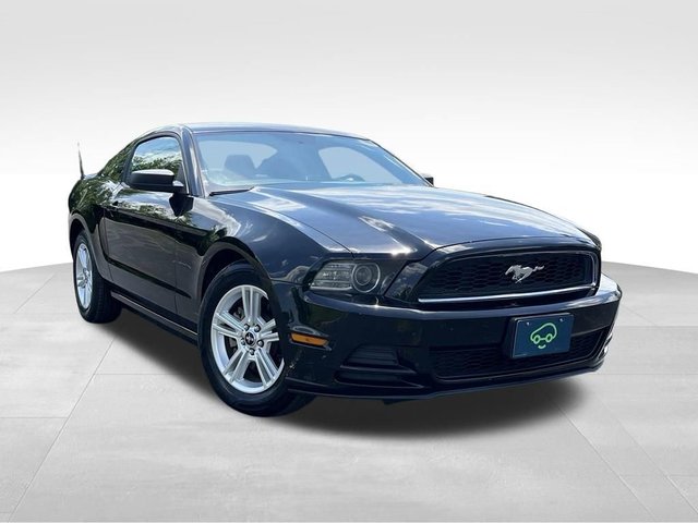 2013 Ford Mustang V6
