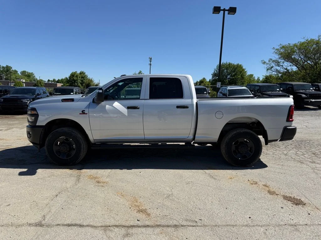 2026 RAM 2500 Tradesman - Photo 8