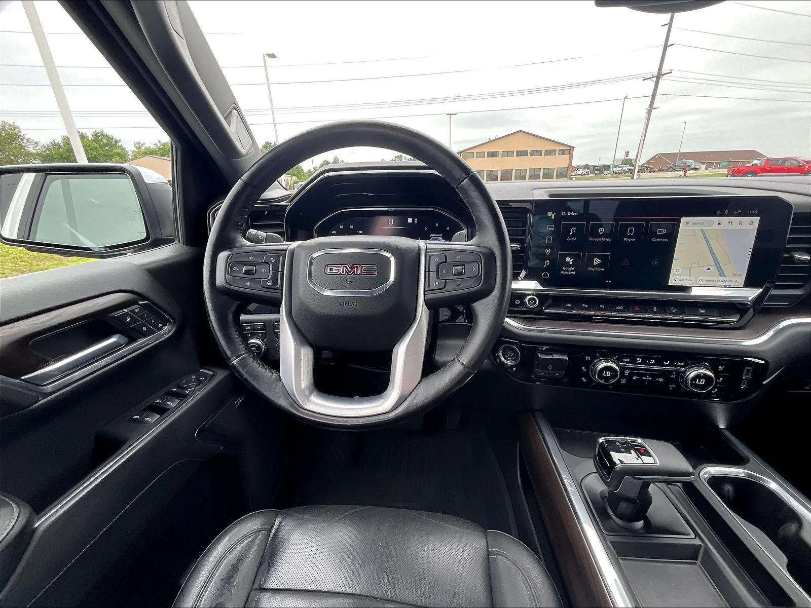 2022 GMC Sierra 1500 SLT - Photo 9