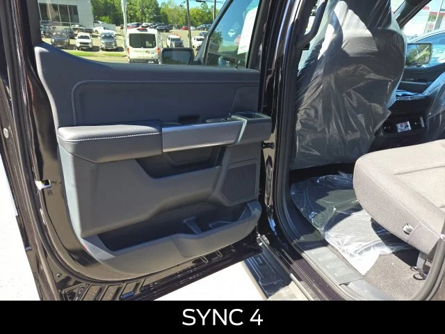 New 2026 Agate Black Metallic Ford XLT image 36