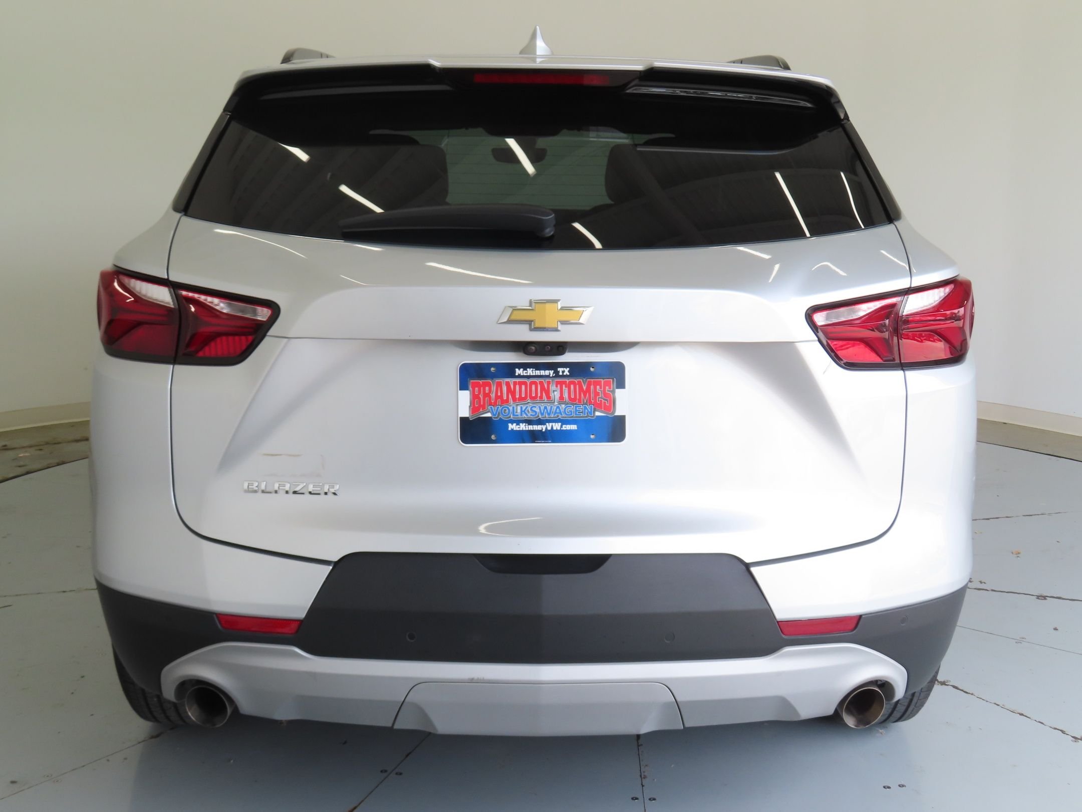 Used 2022 Silver Chevrolet LT image 4