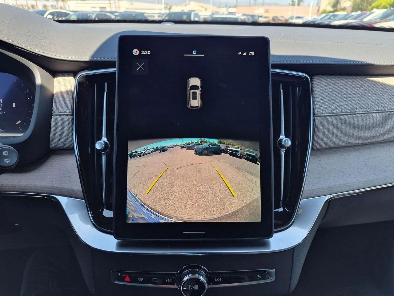 New 2026 Onyx Black Volvo Core image 10